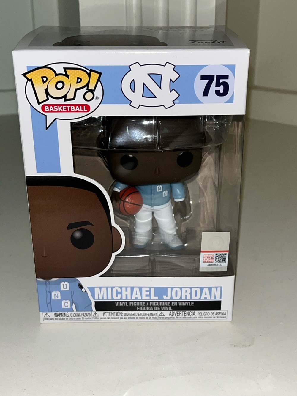 Funko Pop Michael Jordan 75 UNC Basketball Vinyl Figure New